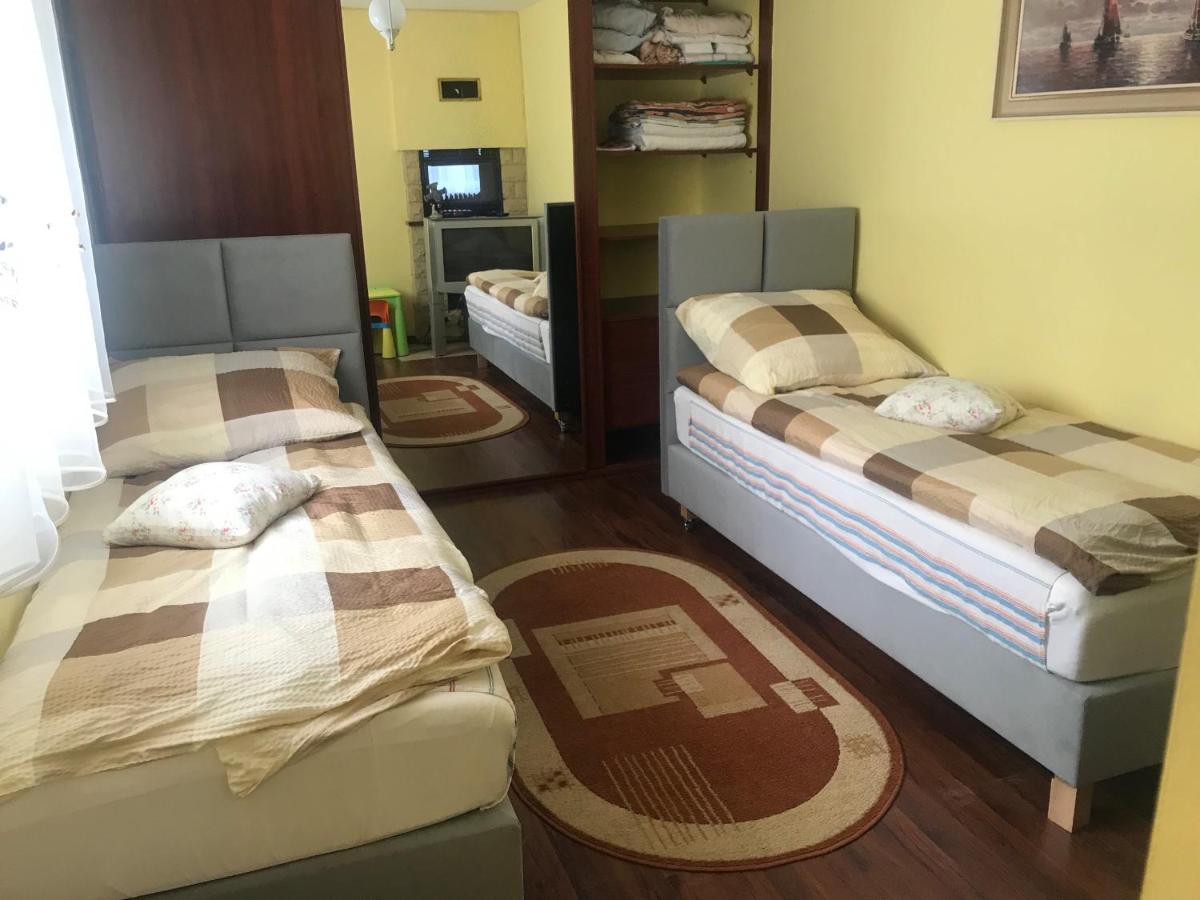 Apartament Plaza Z 2 Sypialniami I Salonem - 150 M Od Morza Appartement Kołobrzeg Buitenkant foto